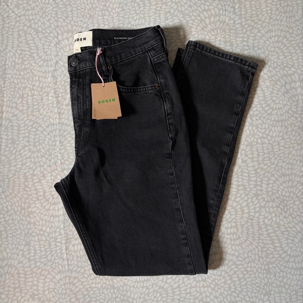 Boden women’s Girlfriend Jeans Size 29 NWT